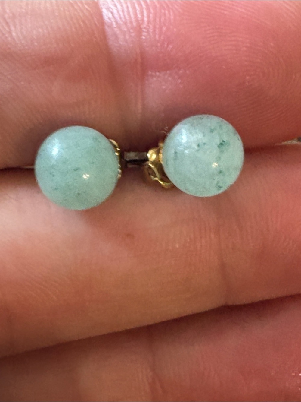 Gorgeous Mint Green Stud Earrings - Women's Accessories